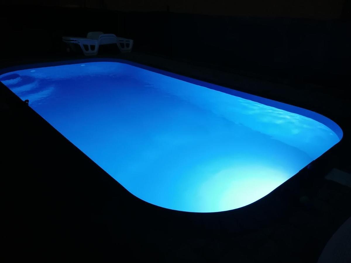 Villa Lili Apartments Balatonkeresztúr Dış mekan fotoğraf