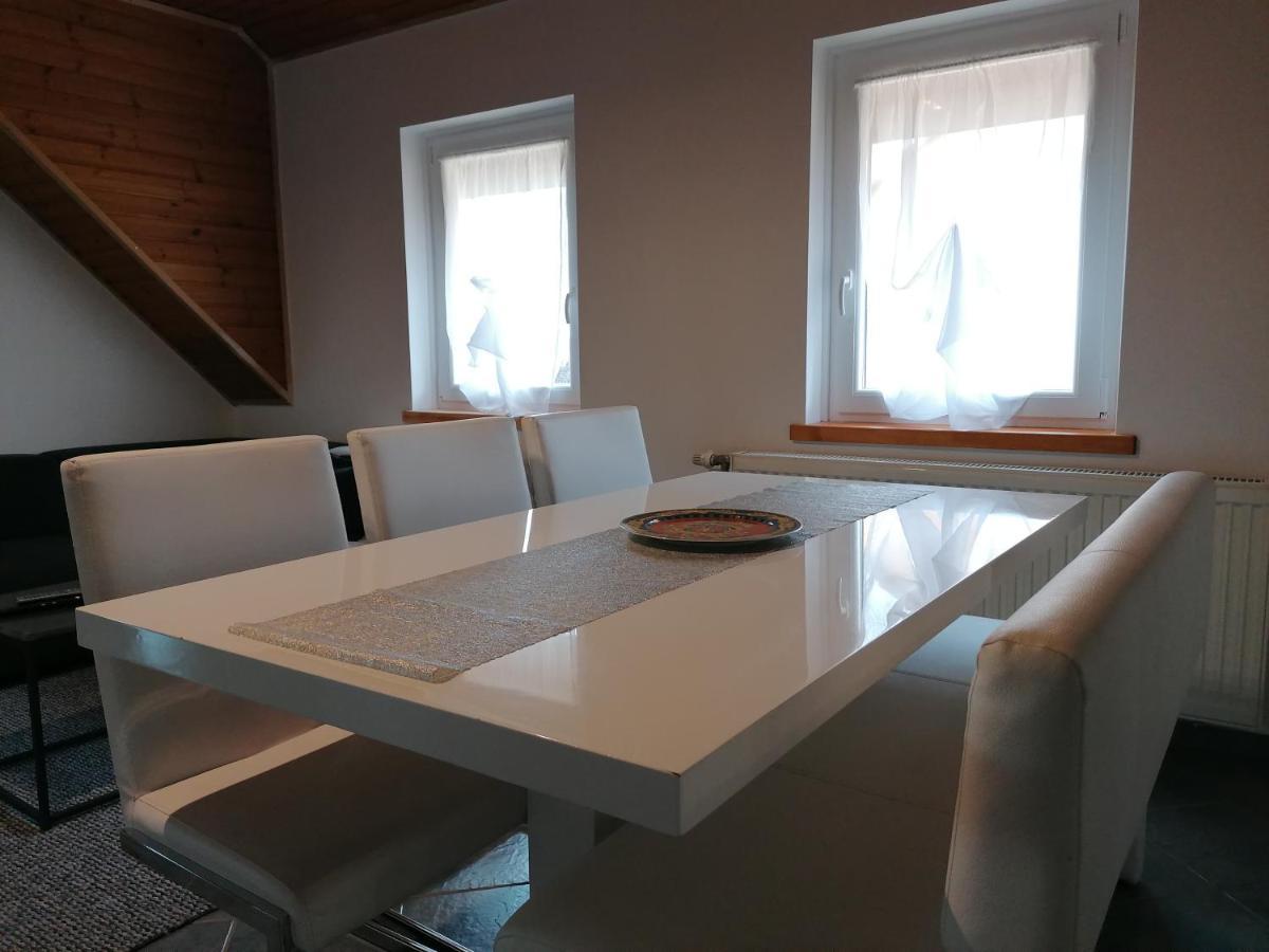 Villa Lili Apartments Balatonkeresztúr Dış mekan fotoğraf