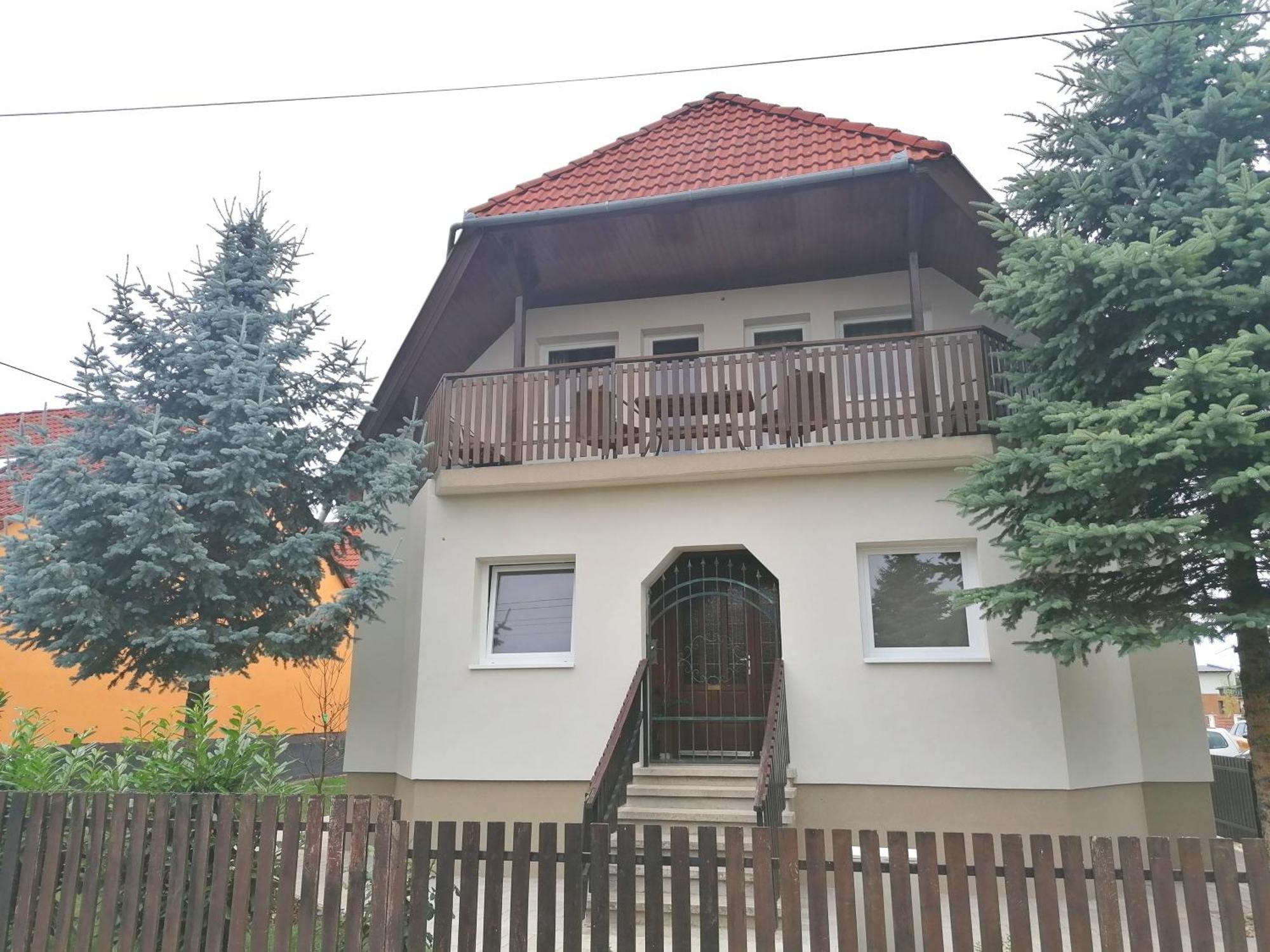 Villa Lili Apartments Balatonkeresztúr Oda fotoğraf