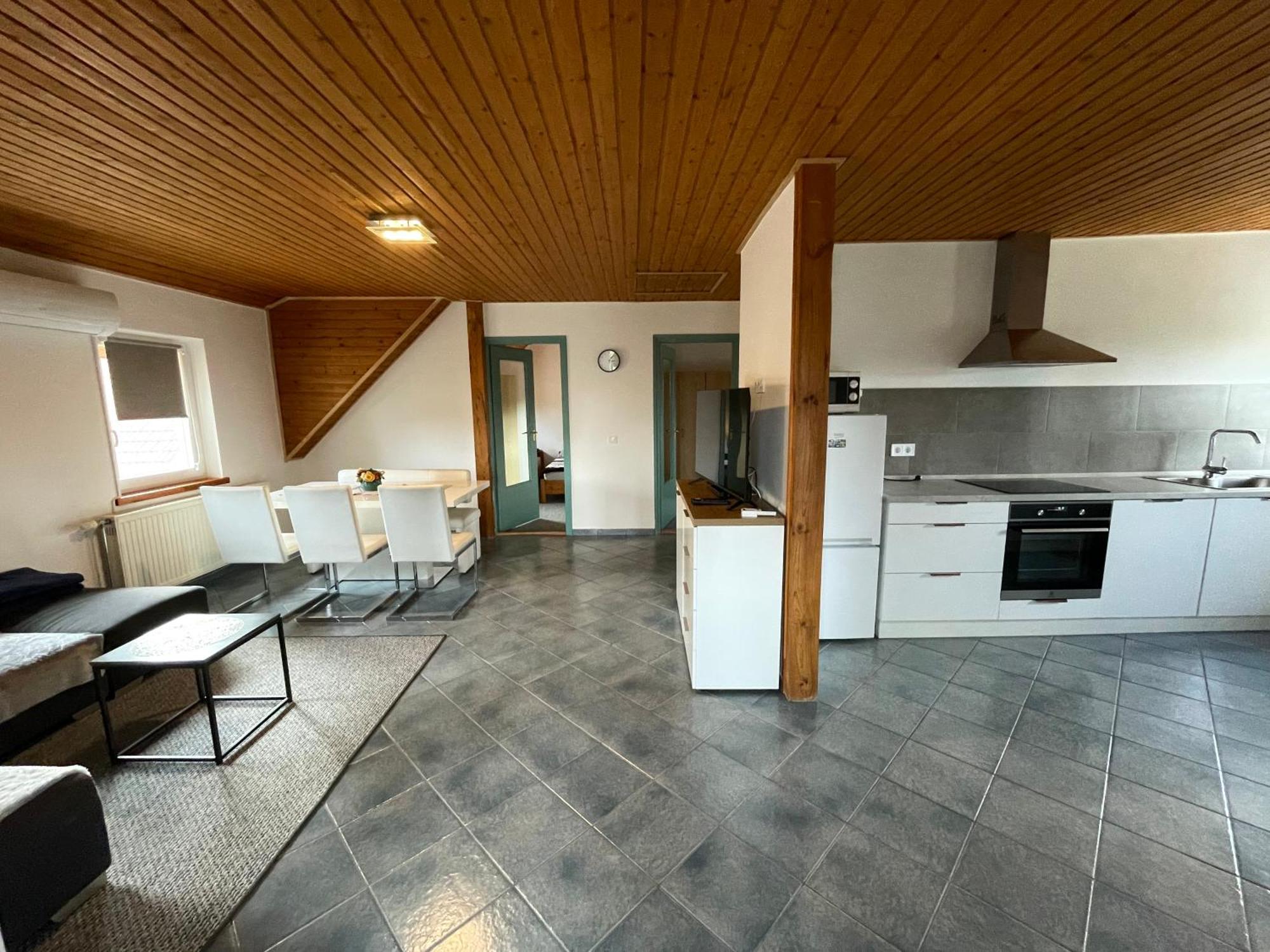 Villa Lili Apartments Balatonkeresztúr Dış mekan fotoğraf